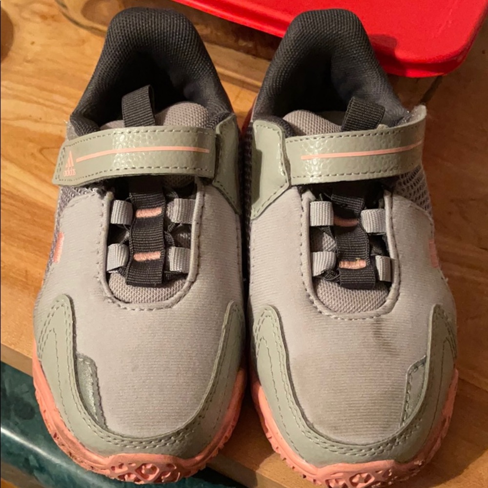 Adidas Grey/pink Toddler Sneaker